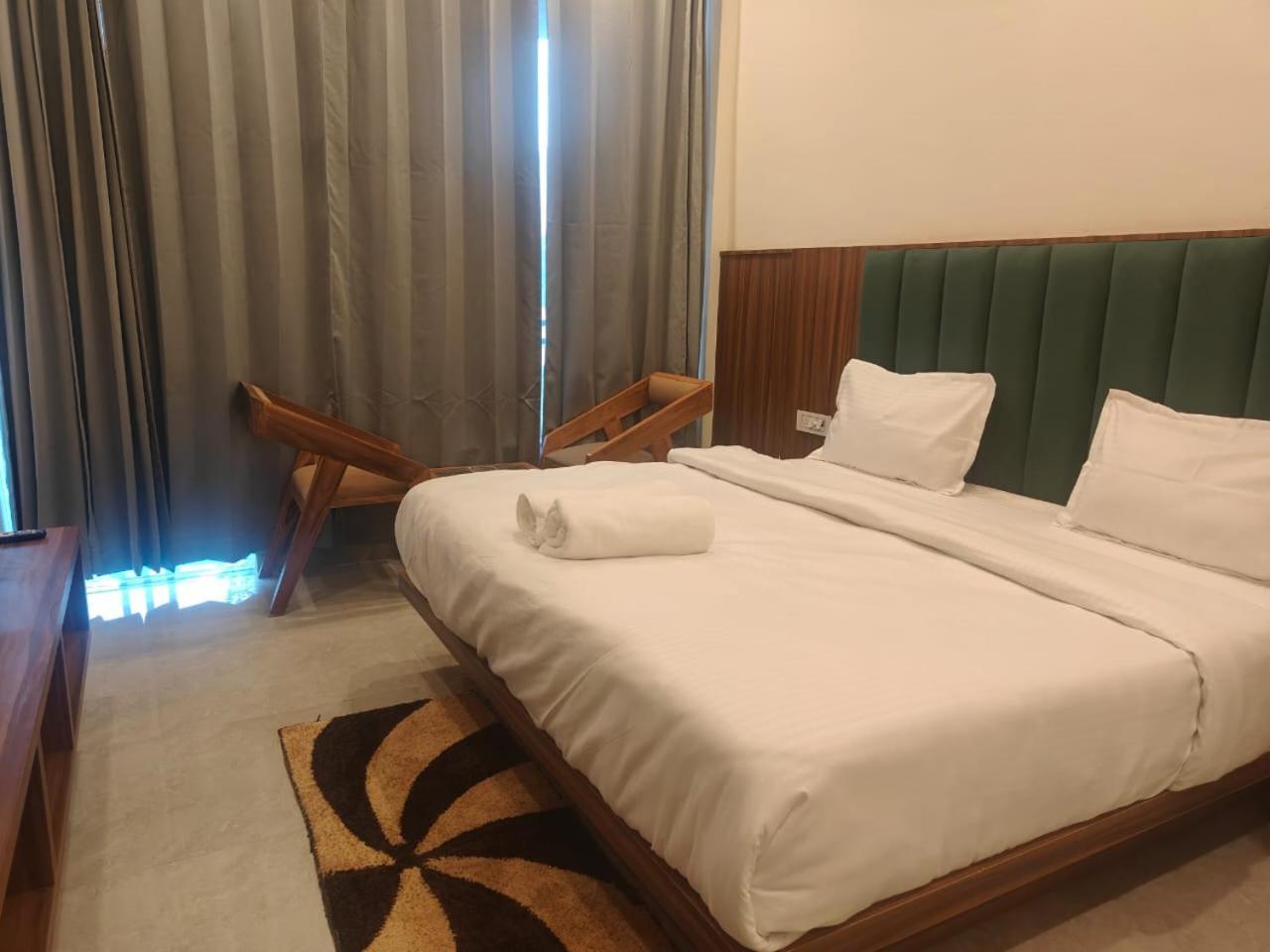 Aroma Resort Rishikesh Rishīkesh Exterior foto